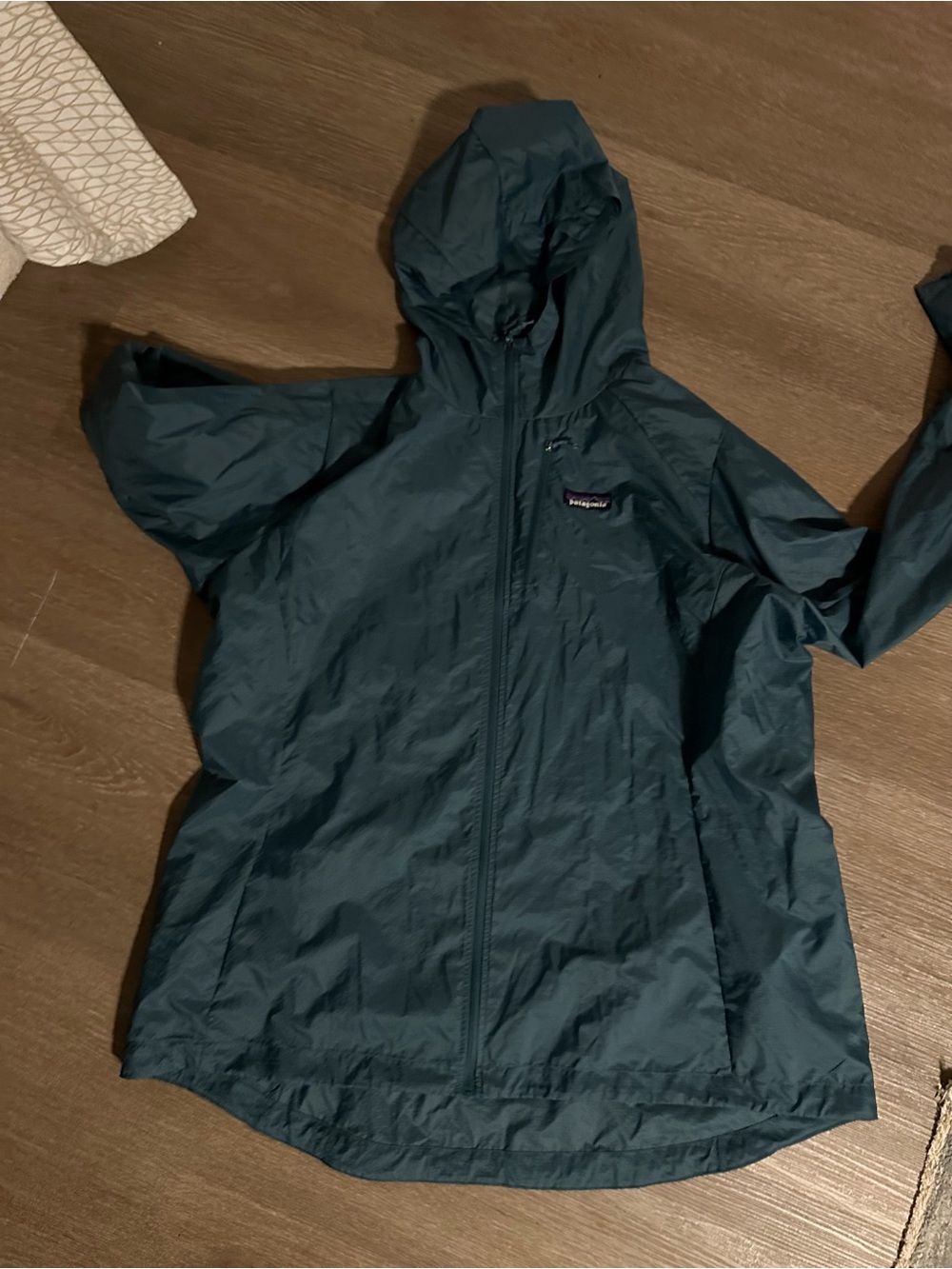 Patagonia Women's Teal Hooded Lightweight Jacket XXL